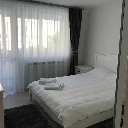 פיאטרה ניאמט Sarah Apartments מראה חיצוני תמונה