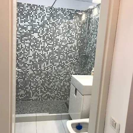פיאטרה ניאמט Sarah Apartments מראה חיצוני תמונה