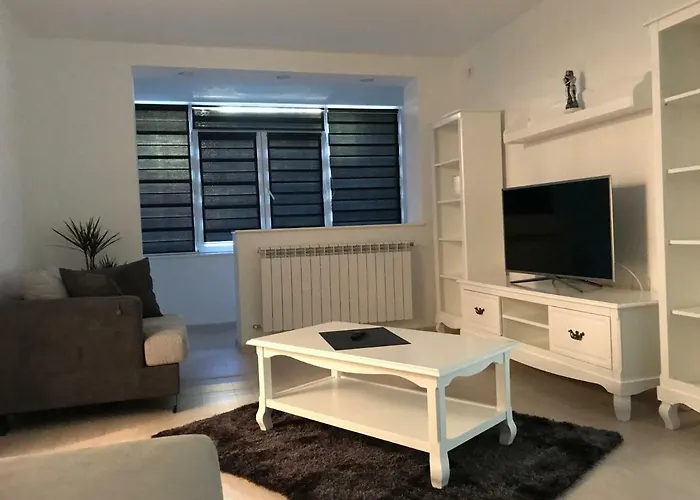 Sarah Apartments
